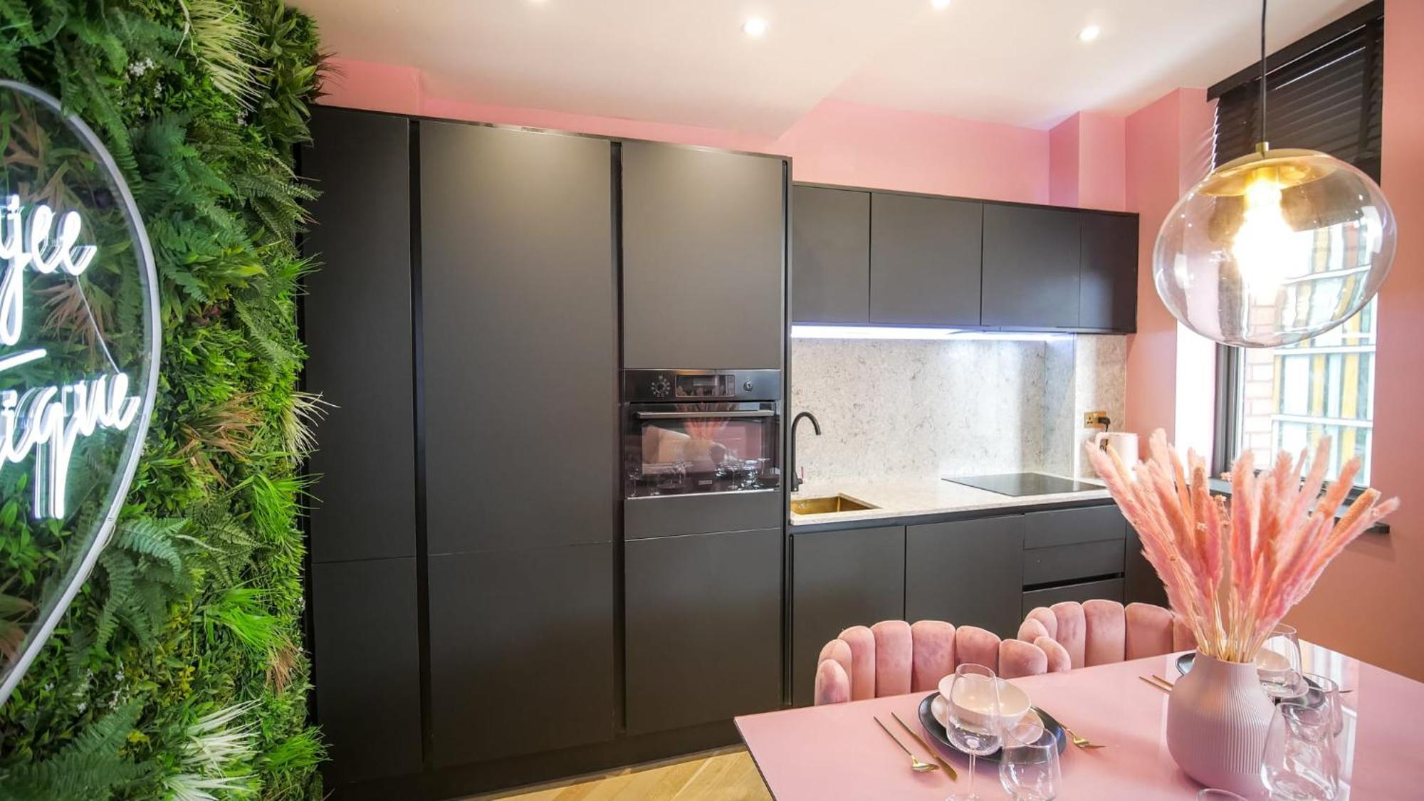 Boujee By The Heim Residences Manchester Ngoại thất bức ảnh