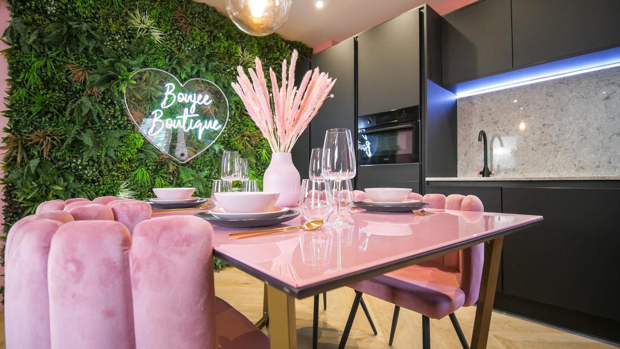 Boujee By The Heim Residences Manchester Ngoại thất bức ảnh